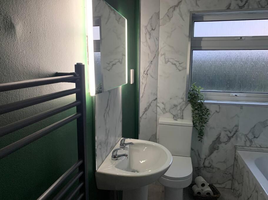 Tenby House For 6 With 2 Parking Spaces Luaran gambar